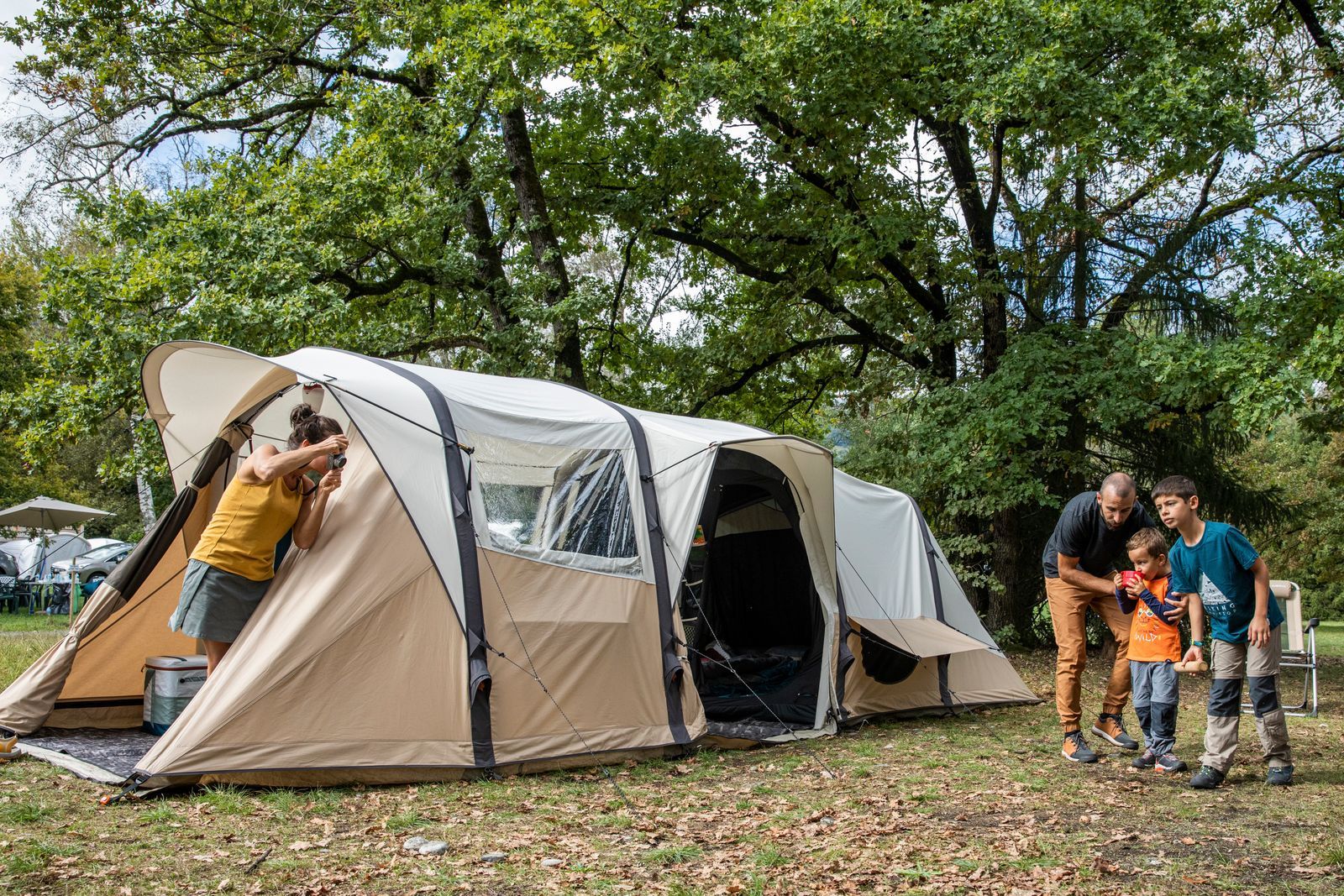 tienda-campana-decathlon-565sgt.jpg Existe una tienda de campaña con 3 habitaciones para 6 personas y está en lo más nuevo de Decathlon - Imagen 1