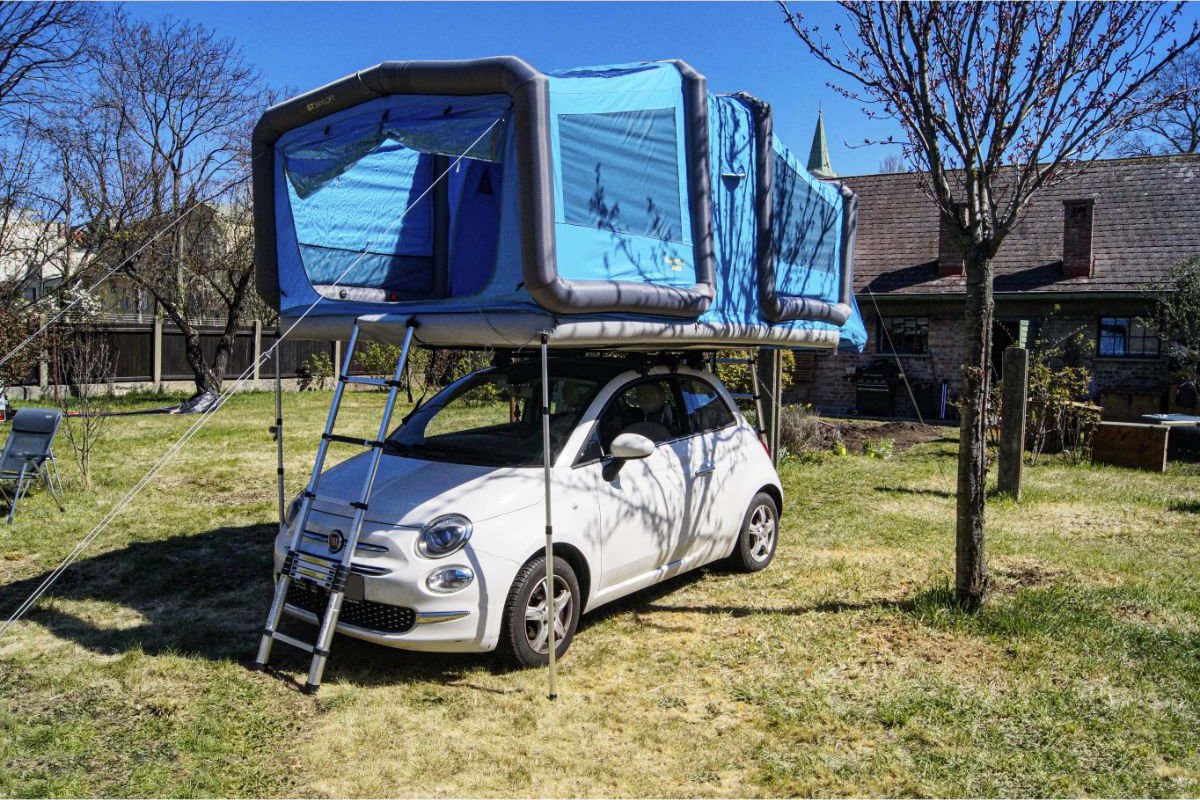 tienda-campana-techo-coche-658akm.jpg Tiendas de campaña que convierten tu coche en un mini camper espíritu RACER aventura - Imagen 1